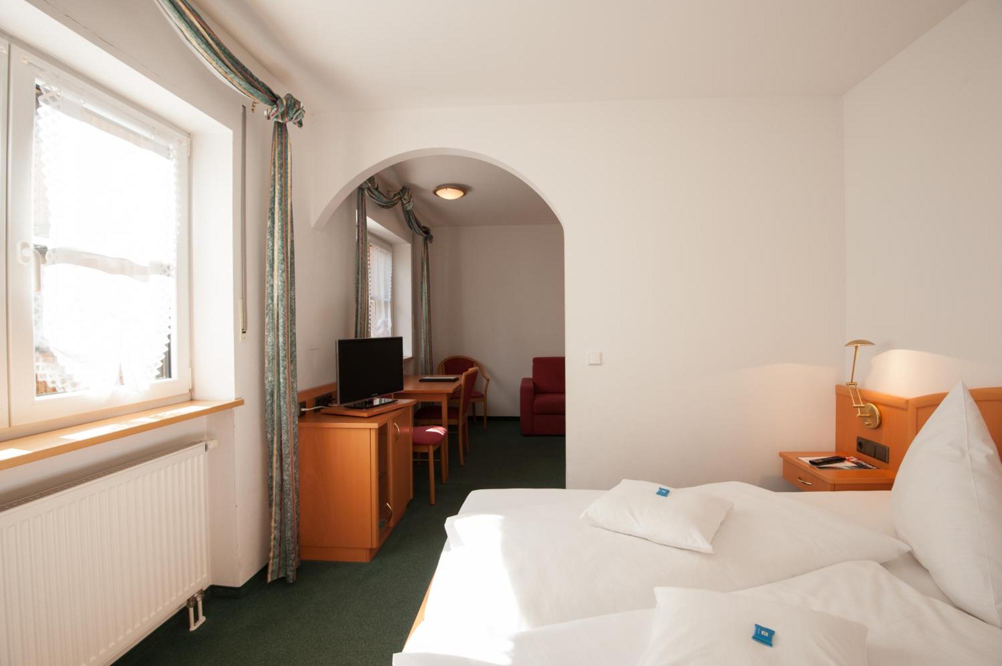 Hotel Schwaiger جلُن المظهر الخارجي الصورة